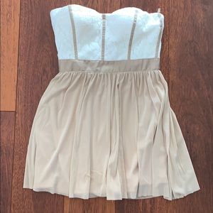 Adorable Halter Dress ❤️❤️❤️